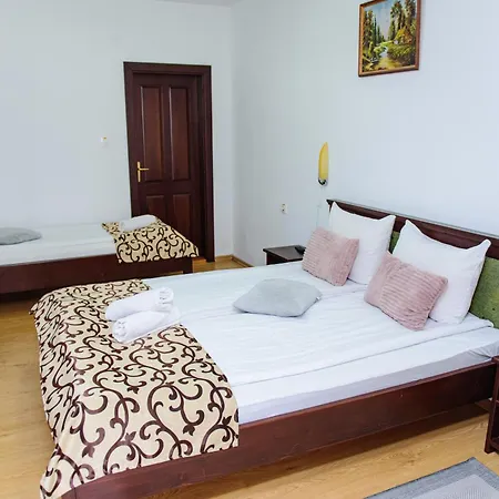 Vendegvaro Panzio Bed & Breakfast