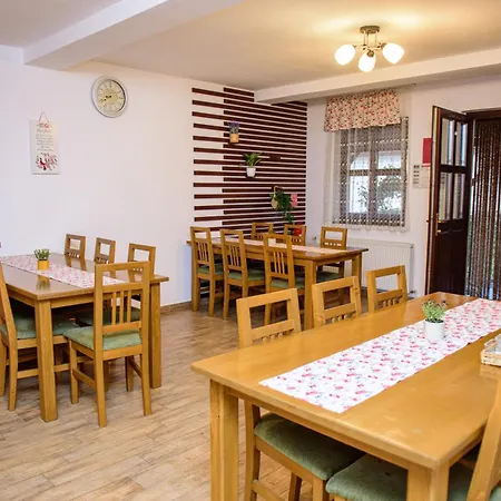 Bed & Breakfast Vendegvaro Panzio